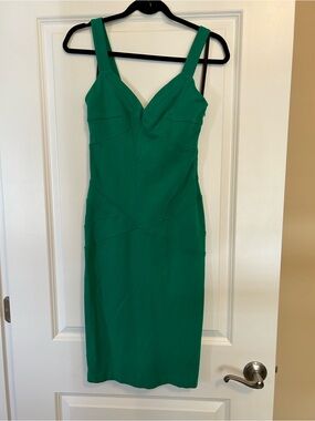 Diane Von Furstenberg Emerald Green V-Neck Midi Sheath Dress